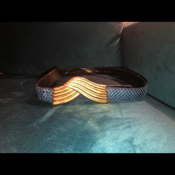 Blue snake skin belt - Picture 1 of 4